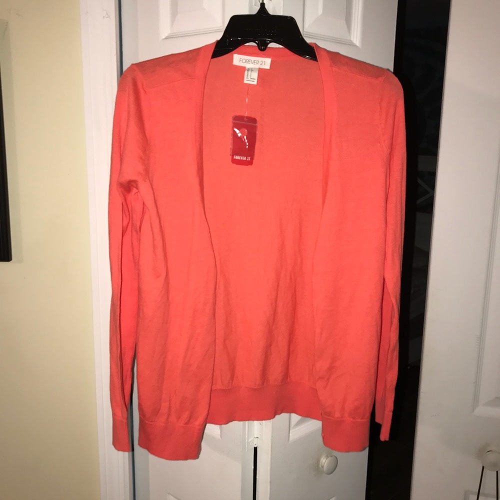 Sweater/cardigan